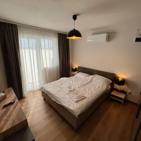 Mario * Κραϊόβα