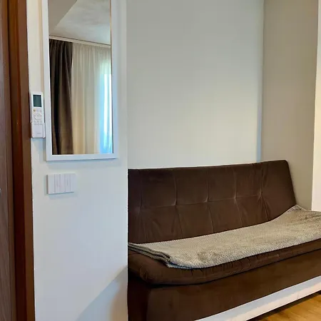 Apartment Mario